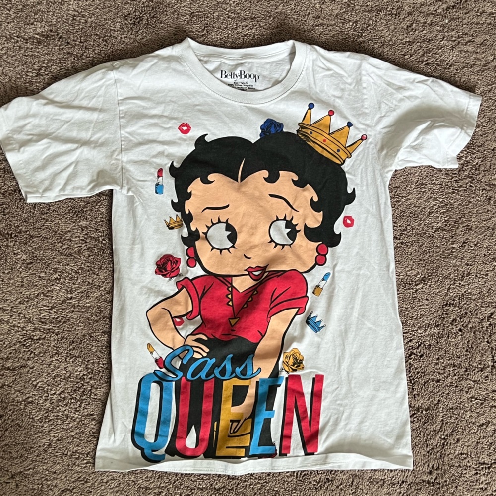 White Vintage Betty Boop Graphic Tee